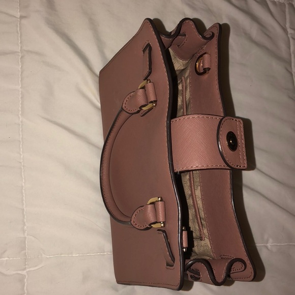 michael kors - Picture 3 of 3